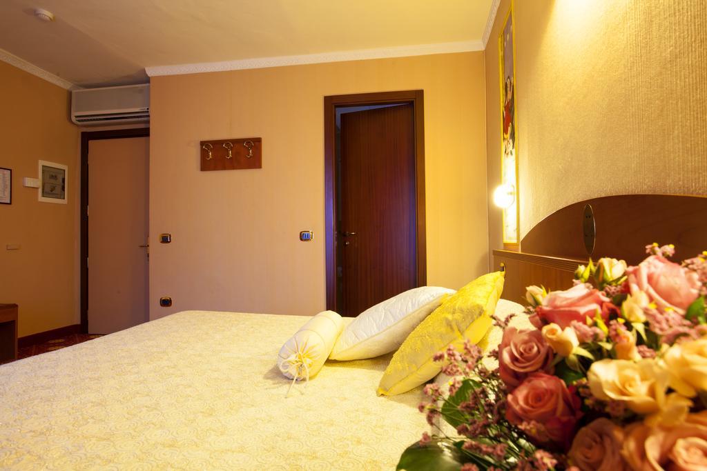 Hotel Puccini Montecatini Terme Eksteriør billede